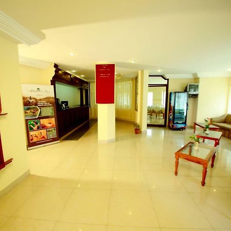 Michaels Inn Thekkady Kültér fotó