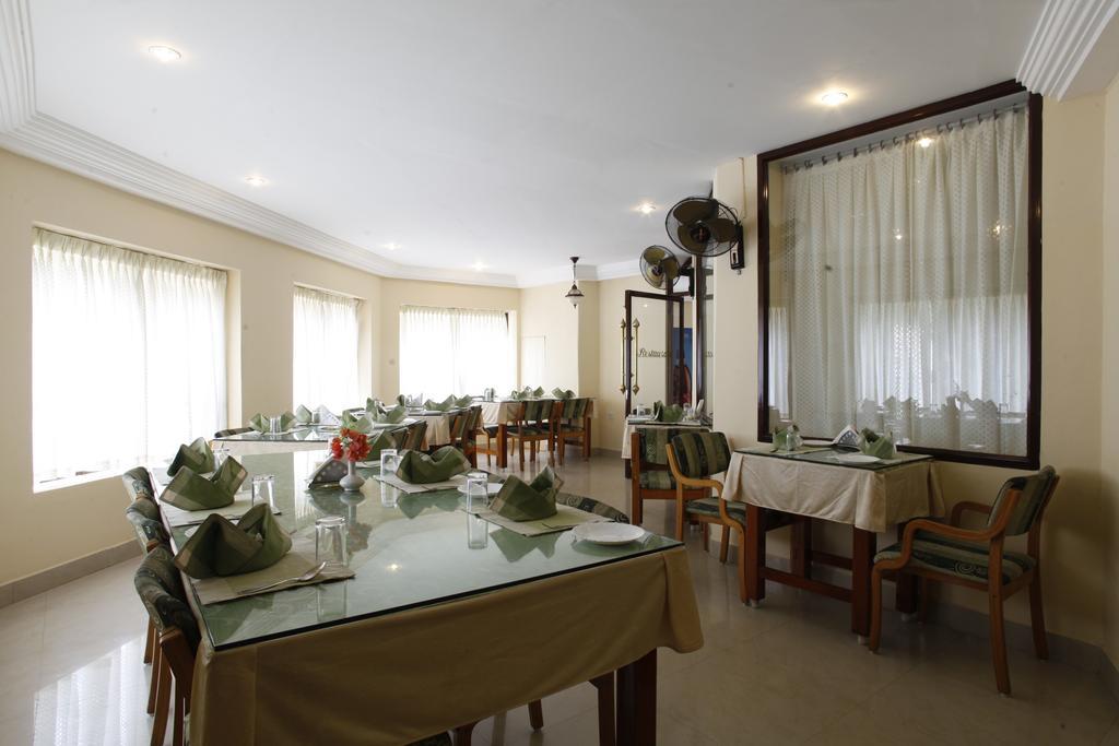Michaels Inn Thekkady Kültér fotó