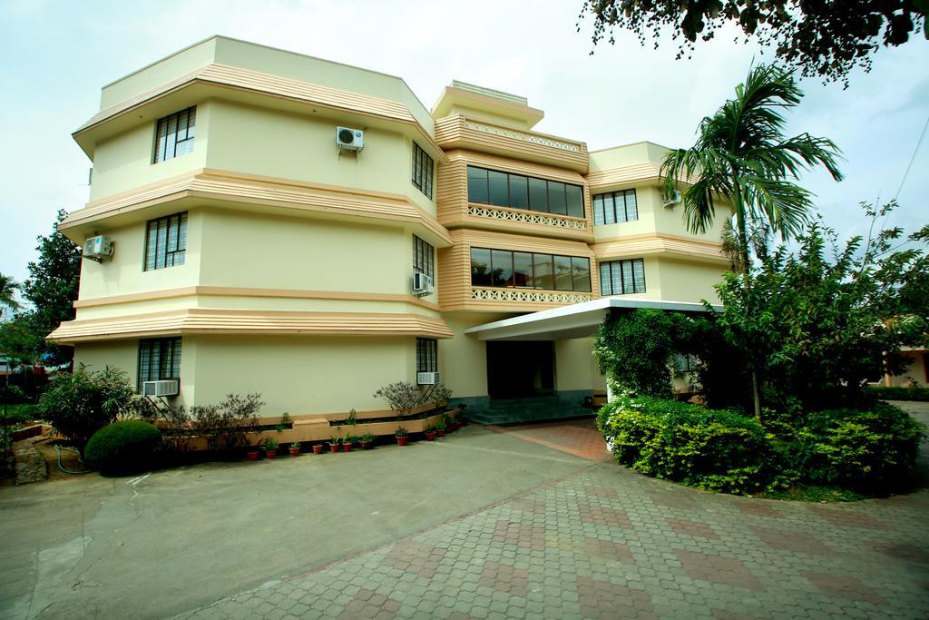 Michaels Inn Thekkady Kültér fotó
