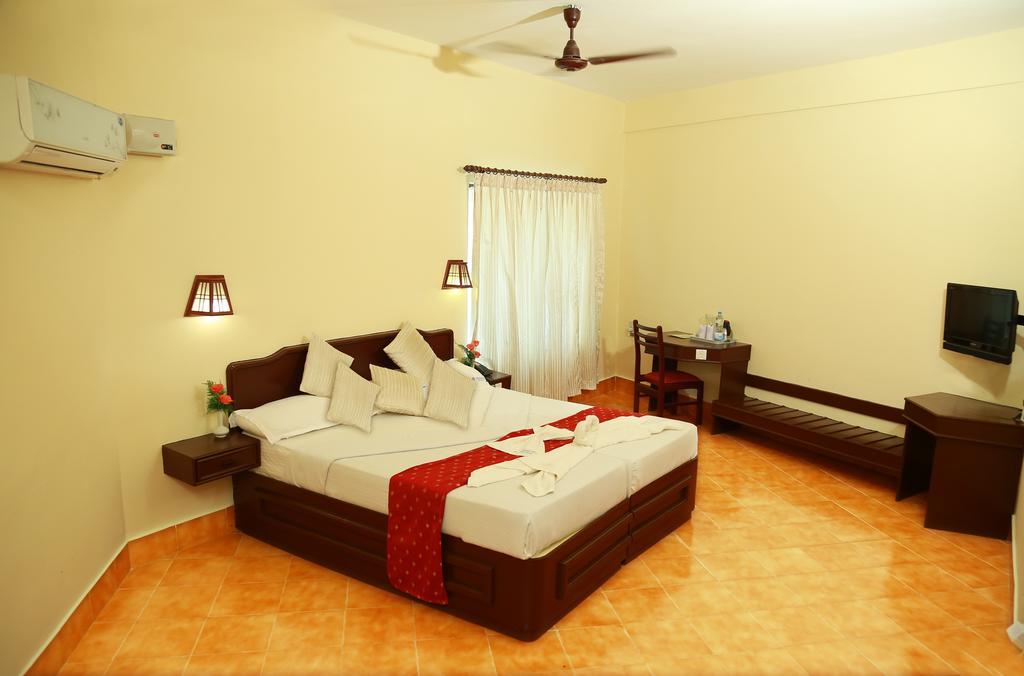 Michaels Inn Thekkady Kültér fotó